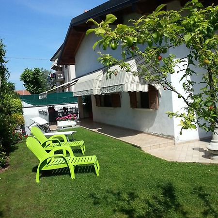 Bed and Breakfast La Casa Di Pimpi Дезенцано-дель-Гарда Екстер'єр фото