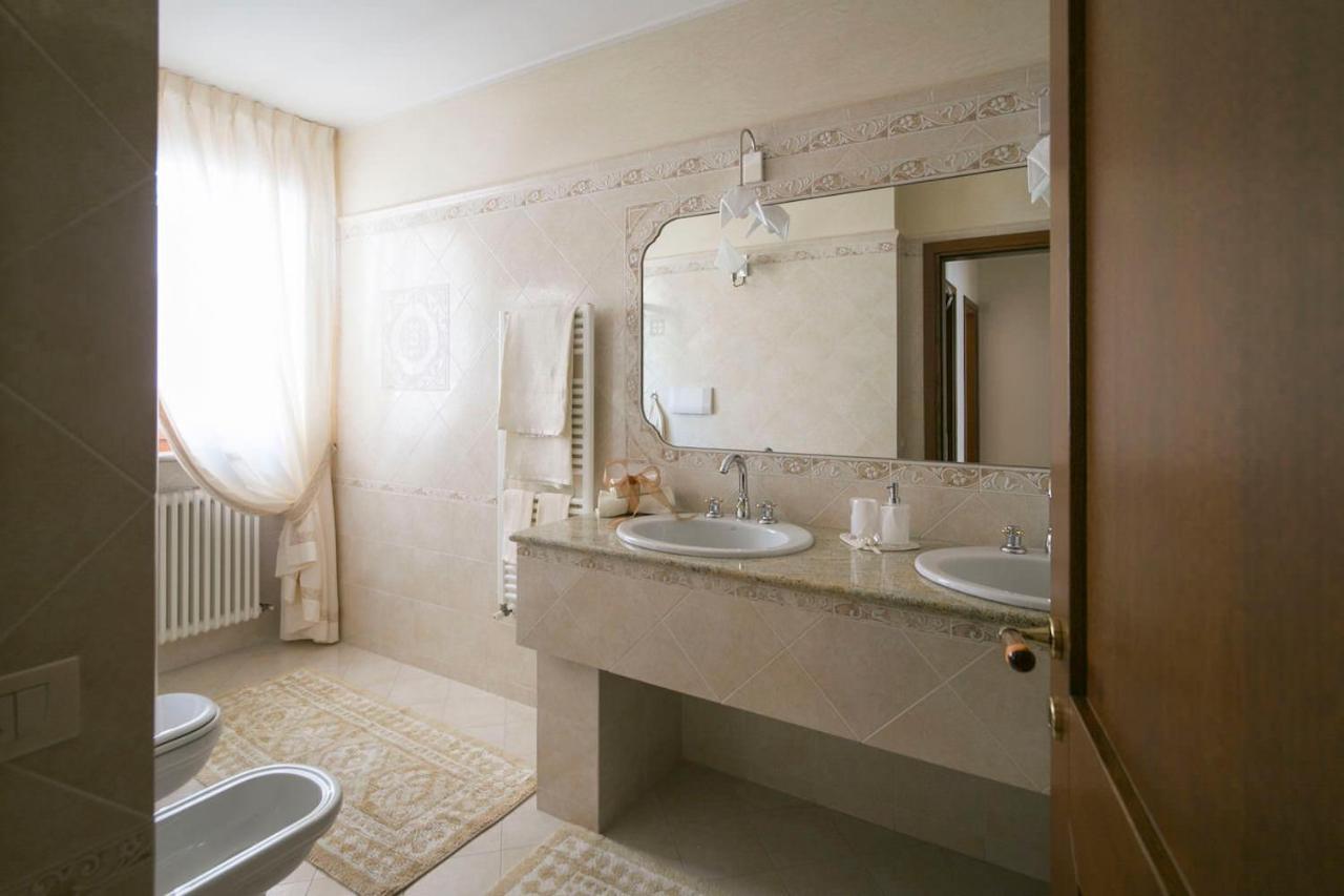 Bed and Breakfast La Casa Di Pimpi Дезенцано-дель-Гарда Екстер'єр фото