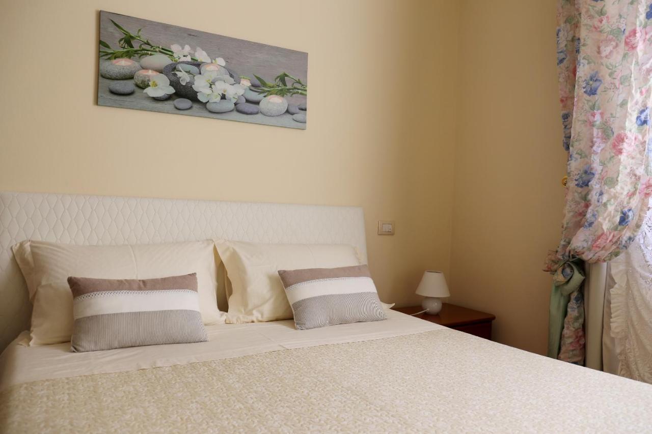 Bed and Breakfast La Casa Di Pimpi Дезенцано-дель-Гарда Екстер'єр фото