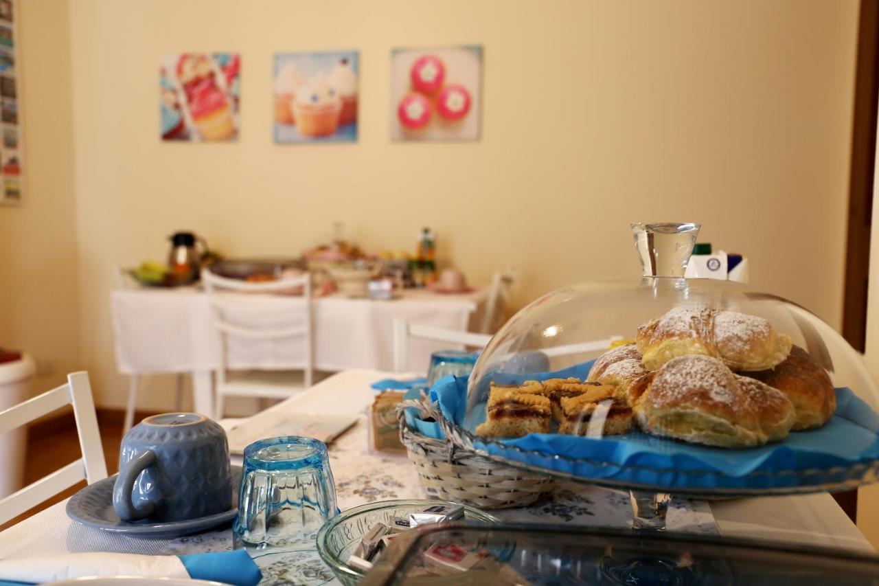 Bed and Breakfast La Casa Di Pimpi Дезенцано-дель-Гарда Екстер'єр фото